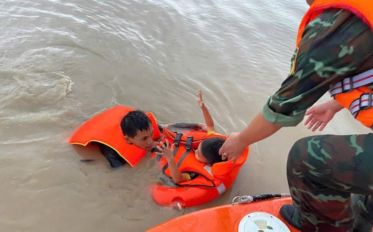 Quan trắc hôm nay - Bảo vệ ngày mai: Bài học từ mưa lũ Nam Trung bộ